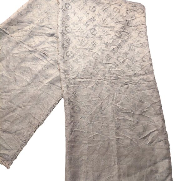 LOUIS VUITTON LV Beige Monogram Shawl Scarf Wrap - Picture 3 of 6